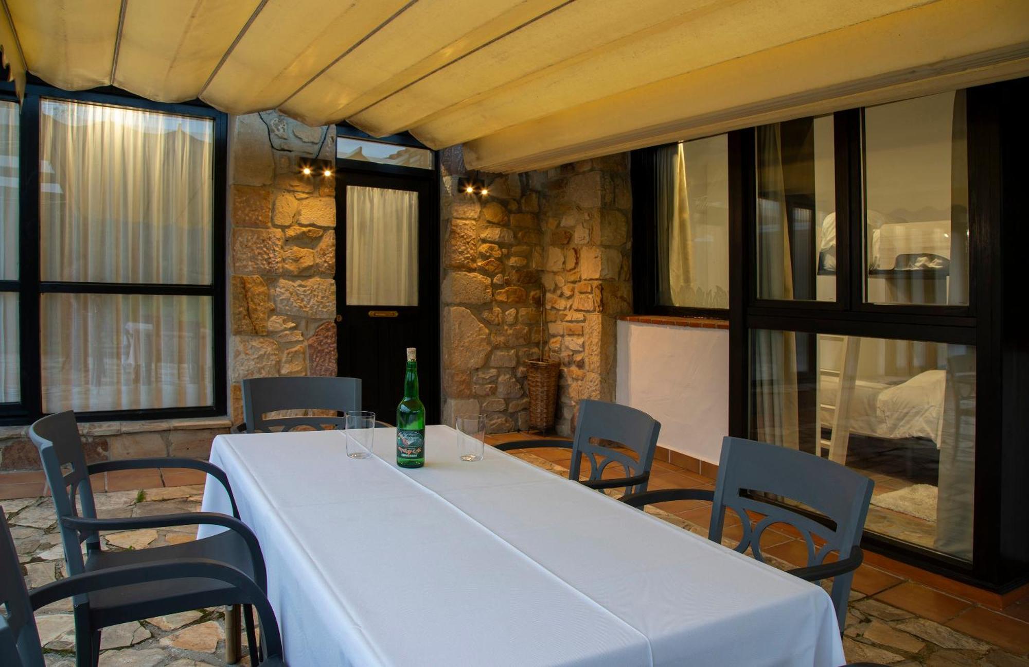 Hotel Rural Valleoscuru Tresgrandas Екстер'єр фото